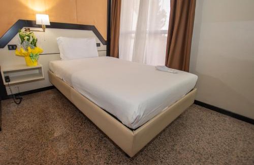 Corbetta Hotel | Hotel Diamante