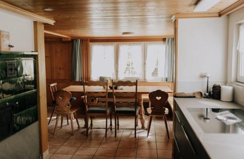 Schwende House | 4 bedroom house for 8 guests