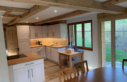 Mitloedi House | Holiday Home Ferienhaus by Interhome
