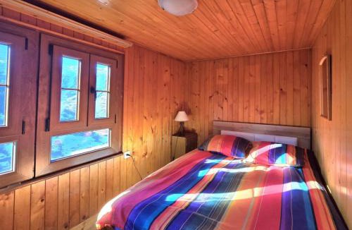 Saint-Martin Apartment | Apartment Typische Wohnung Le Ver Luisant- Val d'Hérens by Interhome