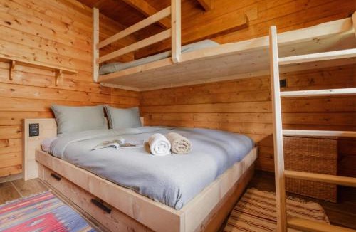 Mesocco House | Chalet Soleada with Fireplace and Terrace for 5 - Happy Rentals