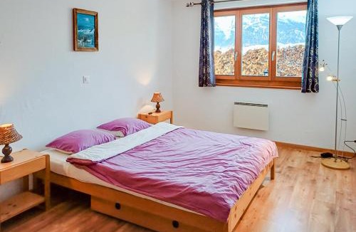 Mayens-de-Riddes Apartment | FeWo im Chalet Schneeflöckli