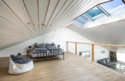Saint Georgen Ot Brigach Apartment | Muota River Loft & Muota Industry Apartment near Stoos