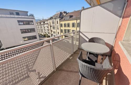Muhlebach Apartment | Cozy 1BR near lake with balcony - Mill 422