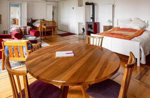 Denens Bed & Breakfast | B&B Château de Denens