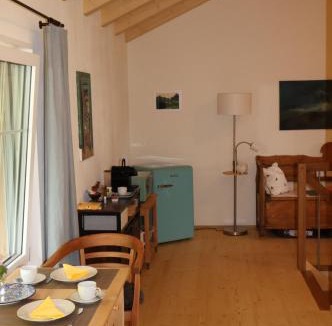 Brunnadern Bed & Breakfast | Chesa Clavazzin
