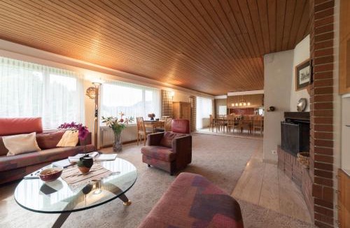 Alt Sankt Johann House | Jambo Pua