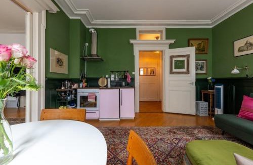 Basel Apartment | Little Gallery - Central - Baselcard - 10 min to SBB