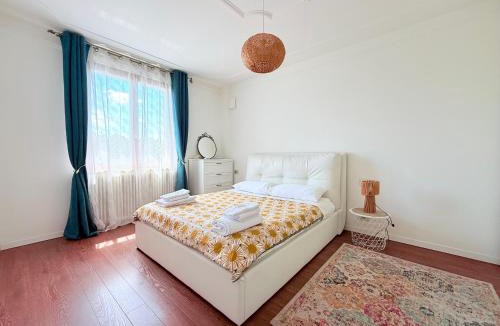 Alzano Lombardo Apartment | Casa Milla - 15 min from airport, private sauna, terrace and parking