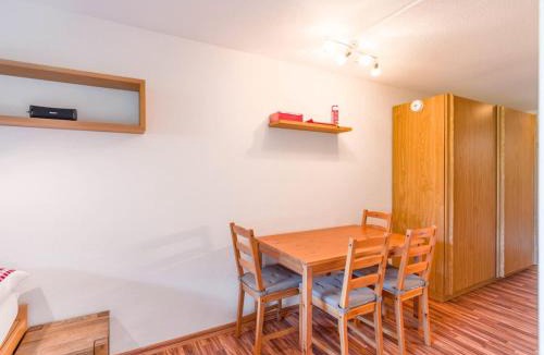 Nuegg Apartment | Alpine Studio for 4 in Nature Parc balcony&Parking