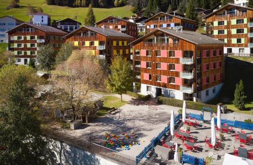Acletta Resort | Reka-Feriendorf Disentis