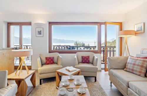 Vermala Apartment | Apartment Les Aiguilles Vertes Rez inférieur by Interhome