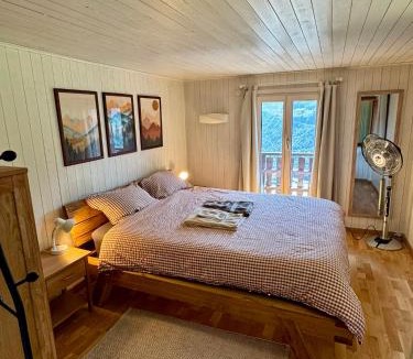 Martigny-Combe Ski Chalet | Chalet avec vue panoramique sur les montagnes