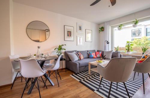 Gundeldingen Apartment | Modern Apartment with Balcony near SBB - Special CUATRO PICASSO Apartment, Basel, up to 6 guests