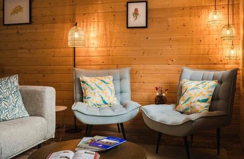 Vitznau Apartment | Chalet Oz Vitznau with Lake Lucerne Views