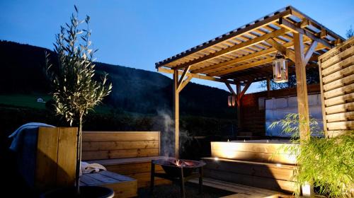 Rebeuvelier Ski Chalet | Juralodgespa Chalet Julie
