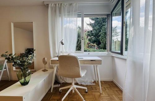 Wurenlos Apartment | Bright furnished Studio with workspace and garden area near Zurich