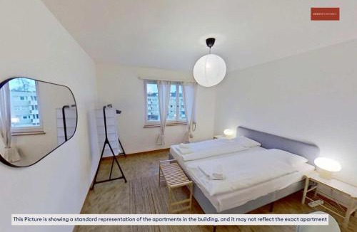 Seebach Apartment | Simple and Warm on Köschenrütistrasse
