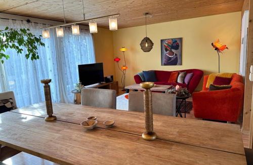 Uetendorf House | Hadassa
