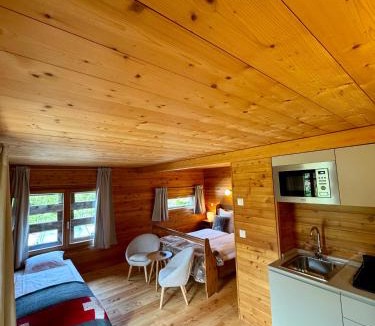Vercorin Ski Chalet | Les Mazots du Hameau - Charme Alpin avec Cuisine équipée