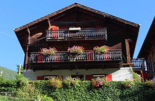Stalden Apartment | Chalet Chinegga