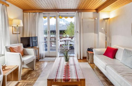 Wengen Apartment | Apartment Schweizerhof Apt- S by Interhome
