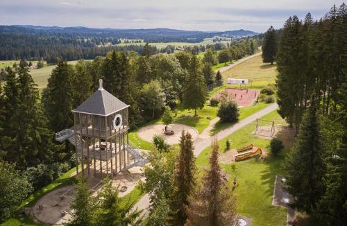 Montfaucon Resort | Reka-Feriendorf Montfaucon