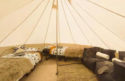 Fahrni Other | Tipi Zelt mit Bergsicht