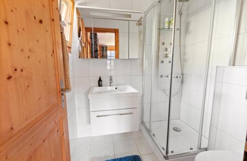 Chesieres Apartment | Appartement chalet avec balcon et vue sur les Alpes
