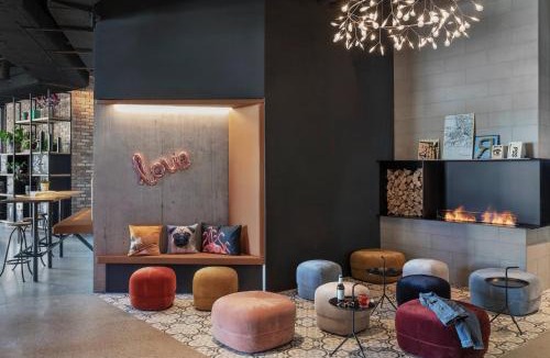 Rapperswil Hotel | Moxy Rapperswil