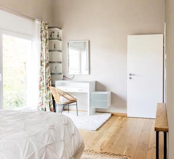 Treyvaux House | Chambre Lumineuse Dans Une Maison Moderne