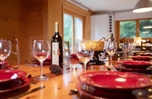 Villars-sur-Ollon Ski Chalet | Chalet Chalet Le Haut Pré by Interhome