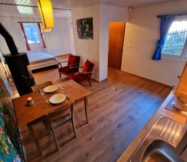 Visperterminen Apartment | Kunstplanet im Herzen der Alpen am Planetenweg