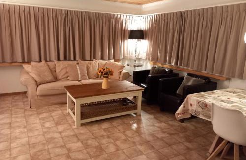 Plaffeien Apartment | Mountain Horizon