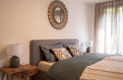 Faulensee Apartment | Bijou Lake Side - mit Seesicht und Privatstrand