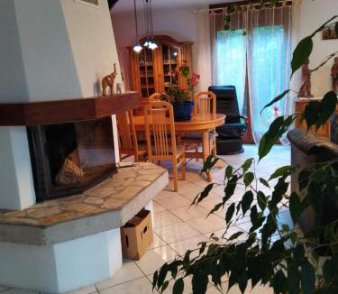Les Bois House | Chambre ravissante, piscine et confort d'une maison
