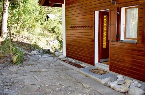 Fiesch House | Viosia-Ost