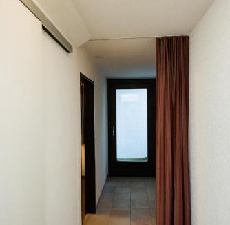 Adligenswil Apartment | Basement flat in quiet nature area