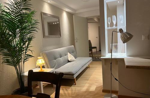 Nussbaumen Apartment | Romantic Space