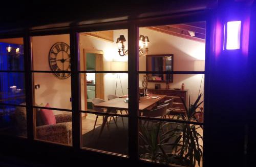 Montreux Ski Chalet | Elvira House Montreux, un lieu magique !