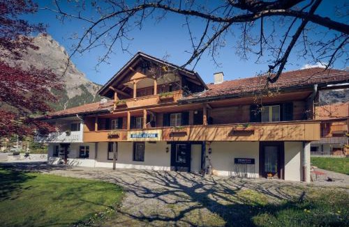 Blausee Hotel | Hotel Alpina
