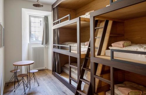 Burgdorf Hostel | Schloss Burgdorf Youth Hostel