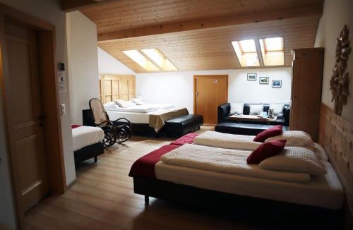 Gruyeres House | Gruyère Rooms