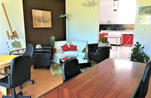 Bossonnens Apartment | Spacious Apartment 3.5 with Swimmingpool