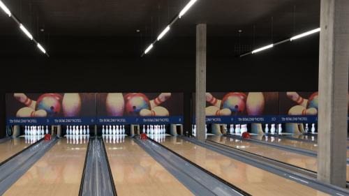 Signy-Avenex Hotel | The Bowling Hotel
