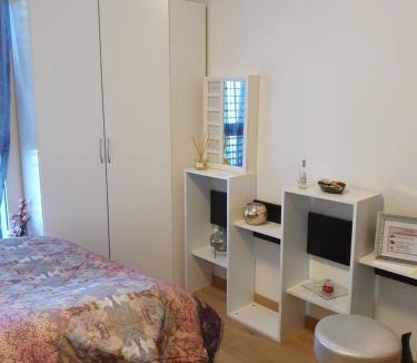 Boudry House | Chambre aux bord de l'Areuse