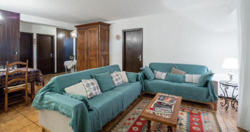 Lens Apartment | La Marmotte, au cœur du village de Crans, proche du télécabine Cry d'Er