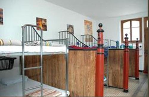 Matten bei Interlaken Hostel | Funny Farm Backpackers