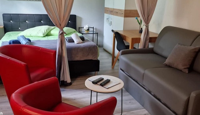 Room-attypical Calm Harmonious Relaxing