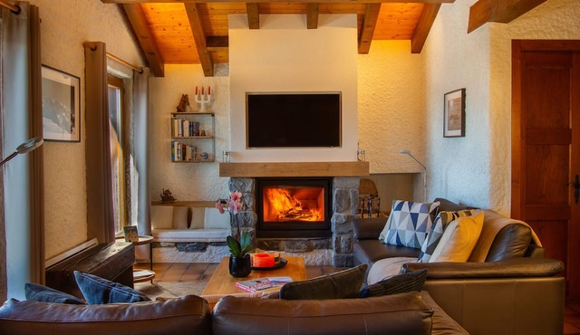 Chalet "alexandre" Parfaitement Situé sur les Hauteurs de Verbier